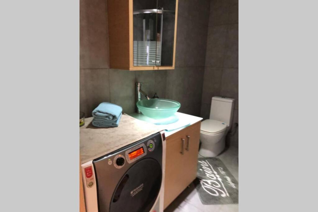 Hitech Appartment Amaliada Ngoại thất bức ảnh