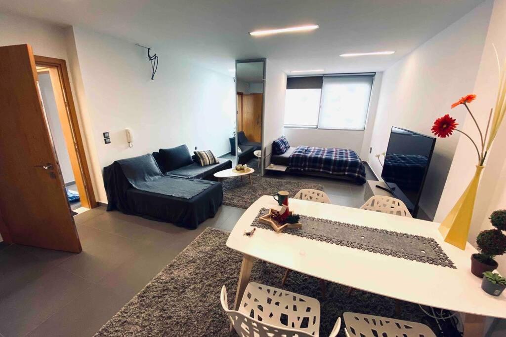 Hitech Appartment Amaliada Ngoại thất bức ảnh