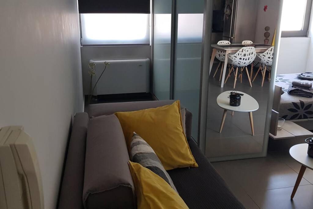 Hitech Appartment Amaliada Ngoại thất bức ảnh
